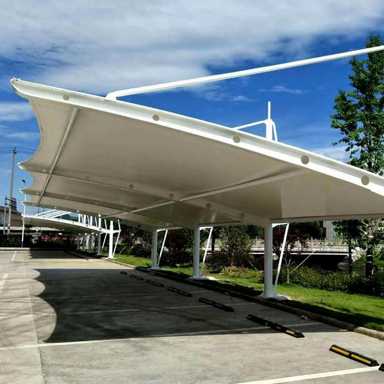 白山膜结构汽车棚